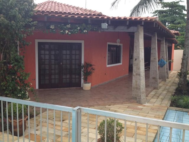 Casa com 500m² 3 quartos e 3 banheiros, à venda, no bairro Cibratel II em Itanhaém