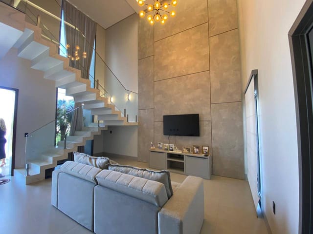 Sobrado com 387m² 3 quartos e 3 banheiros, à venda, no bairro Alameda das Cores Residencial em Sinop