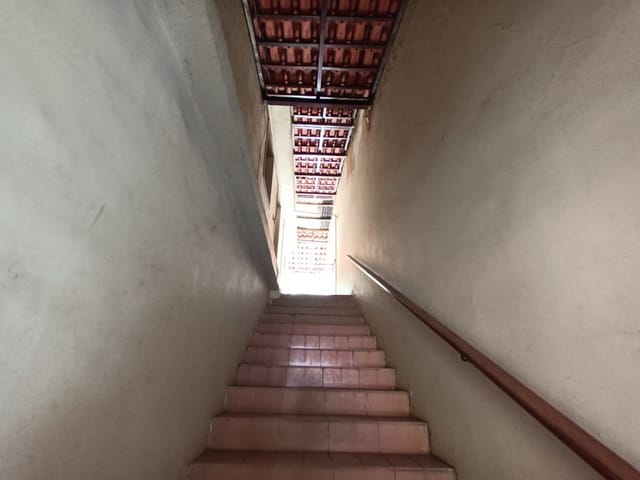 Casa 3 quartos e 2 banheiros, para alugar, no bairro Popular em Cataguases