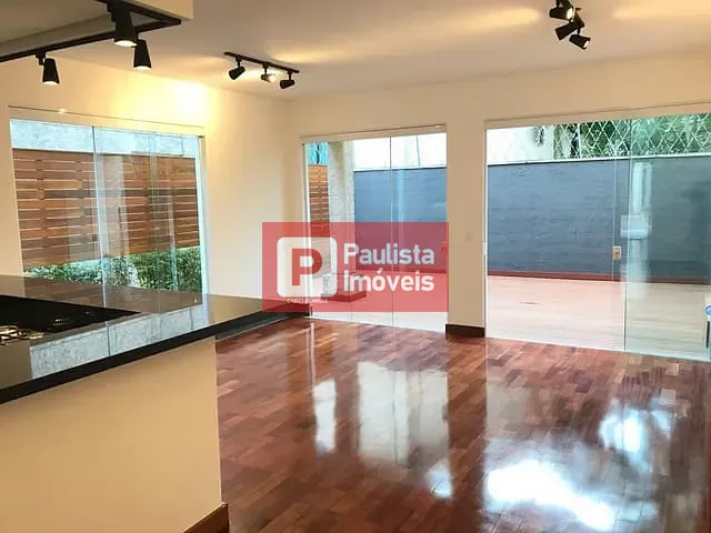 Casa 3 quartos e 4 banheiros, à venda, no bairro Jardim Viana em São Paulo