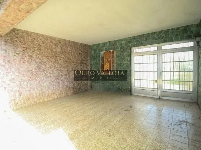 Casa com 400m² 3 quartos e 3 banheiros, à venda, no bairro Vila Canero em São Paulo