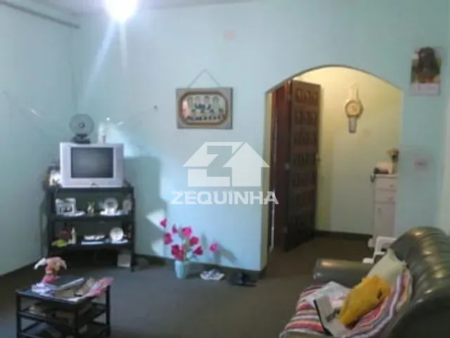 Casa com 255m² 4 quartos e 1 banheiro, à venda, no bairro Vila Yolanda em Osasco