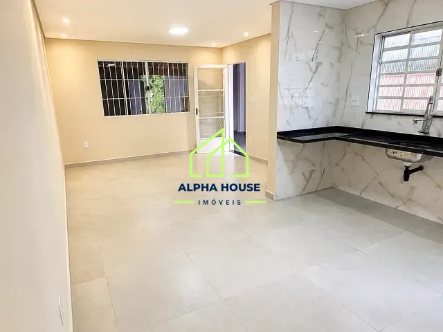 Casa com 210m² 3 quartos e 2 banheiros, à venda, no bairro Parque São Domingos em Pindamonhangaba