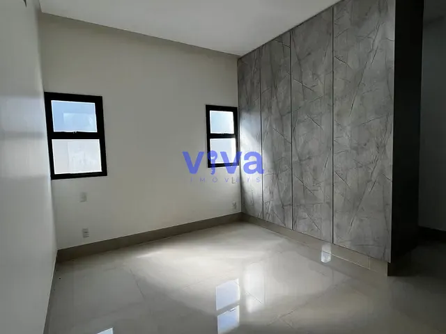 Casa 3 quartos e 4 banheiros, à venda, no bairro Parqville Pinheiros em Aparecida de Goiânia