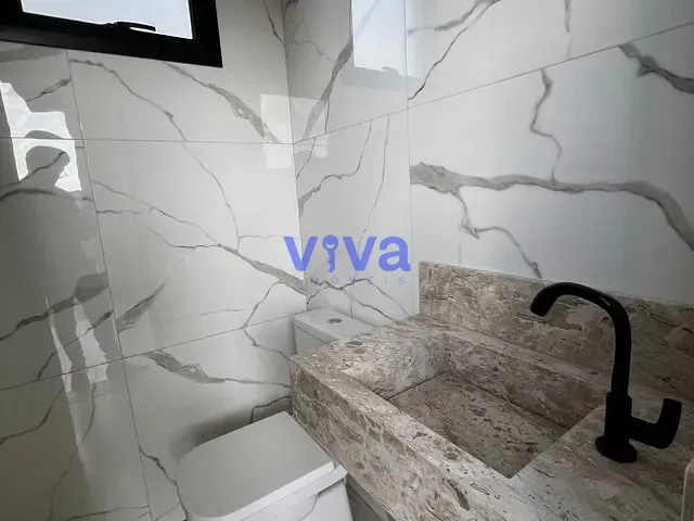 Casa 3 quartos e 4 banheiros, à venda, no bairro Parqville Pinheiros em Aparecida de Goiânia