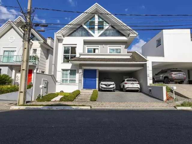 Casa com 200m² 4 quartos e 3 banheiros, à venda, no bairro Orleans em Curitiba