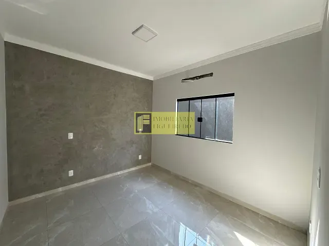 Casa com 200m² 2 quartos e 1 banheiro, à venda, no bairro Pq Ipês 1 em Mirassol