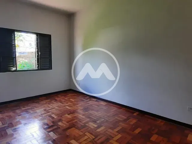 Casa 2 quartos e 1 banheiro, para alugar, no bairro Zona 02 em Cianorte