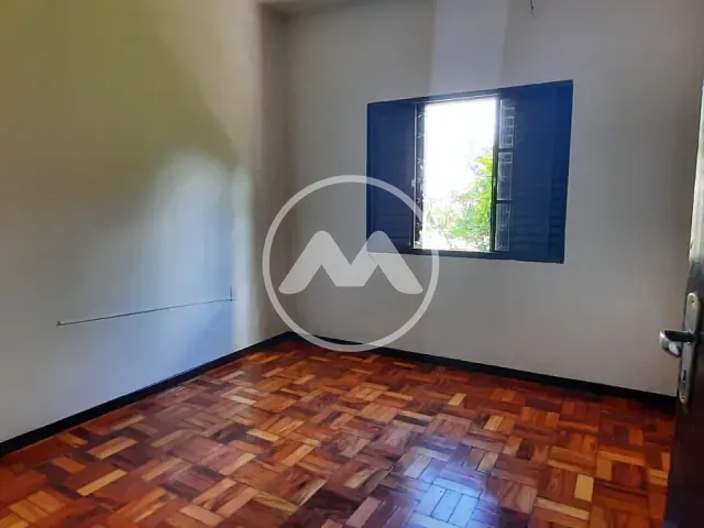 Casa 2 quartos e 1 banheiro, para alugar, no bairro Zona 02 em Cianorte