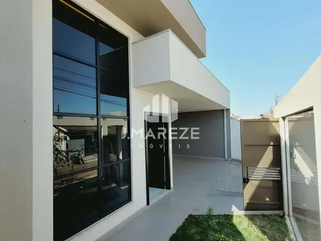 Casa com 275m² 3 quartos e 2 banheiros, à venda, no bairro Residencial Interlagos em Apucarana