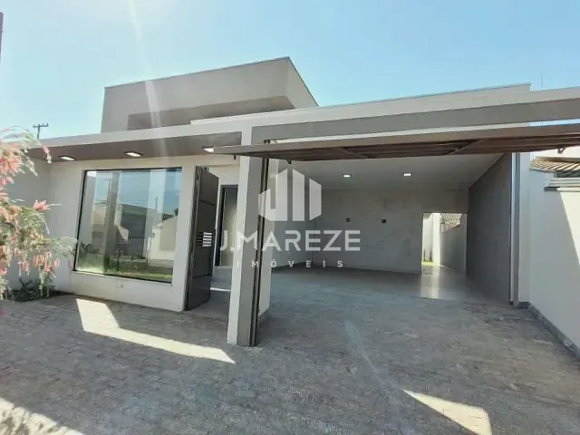 Casa com 275m² 3 quartos e 2 banheiros, à venda, no bairro Residencial Interlagos em Apucarana