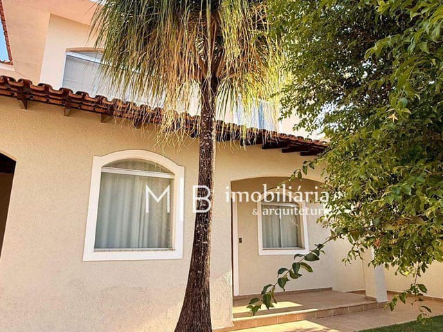 Casa 4 quartos e 2 banheiros, à venda, no bairro Condomínio Jardim das Palmeiras em Lavras