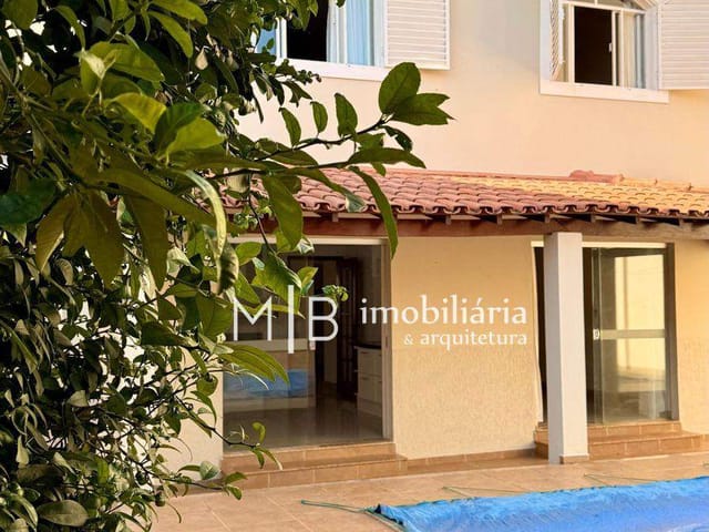 Casa 4 quartos e 2 banheiros, à venda, no bairro Condomínio Jardim das Palmeiras em Lavras