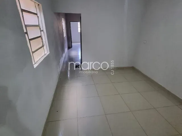 Casa 2 quartos e 1 banheiro, para alugar, no bairro Setor Pedro Ludovico em Goiânia
