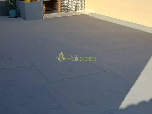 Casa com 250m² 2 quartos e 1 banheiro, à venda, no bairro Parque Senhor do Bonfim em Taubaté