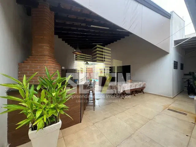 Casa com 357m² 3 quartos e 2 banheiros, à venda, no bairro Vila Lemos em Bauru