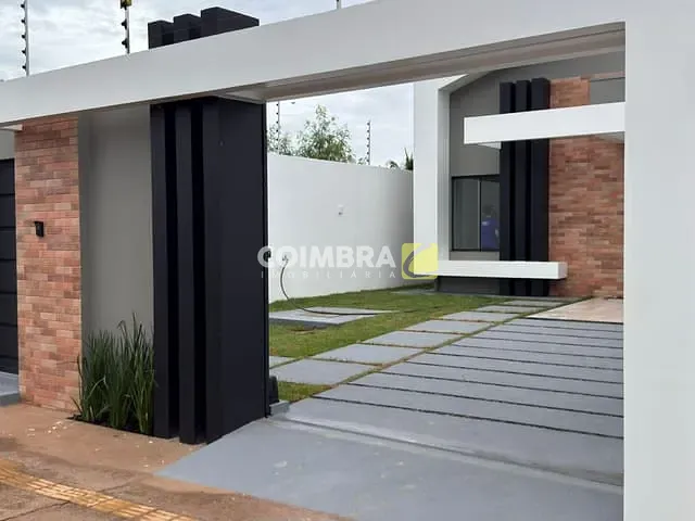 Casa 3 quartos e 3 banheiros, à venda, no bairro Maracanã I em Santarém