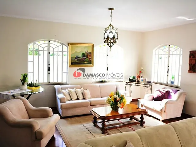 Casa com 361m² 3 quartos e 1 banheiro, à venda, no bairro Jardim São Caetano em São Caetano do Sul