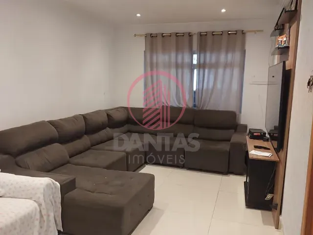 Casa com 150m² 4 quartos e 4 banheiros, à venda, no bairro Cidade São Francisco em São Paulo