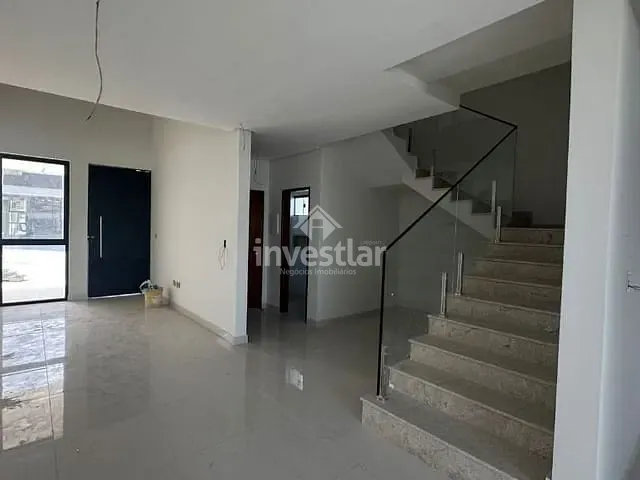 Casa com 190m² 4 quartos e 1 banheiro, à venda, no bairro Bodocongó em Campina Grande