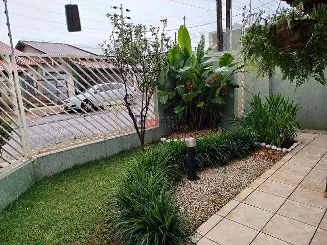 Casa 2 quartos e 2 banheiros, à venda, no bairro Jardim San Diego em Londrina