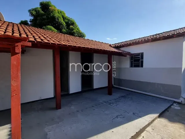 Casa 2 quartos e 1 banheiro, para alugar, no bairro Setor Norte Ferroviário em Goiânia