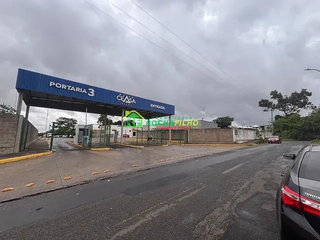 Casa com 200m² 3 quartos e 3 banheiros, à venda, no bairro Saci em Teresina