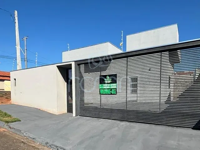Casa 2 quartos e 2 banheiros, à venda, no bairro Residencial Menezes em Bady Bassitt