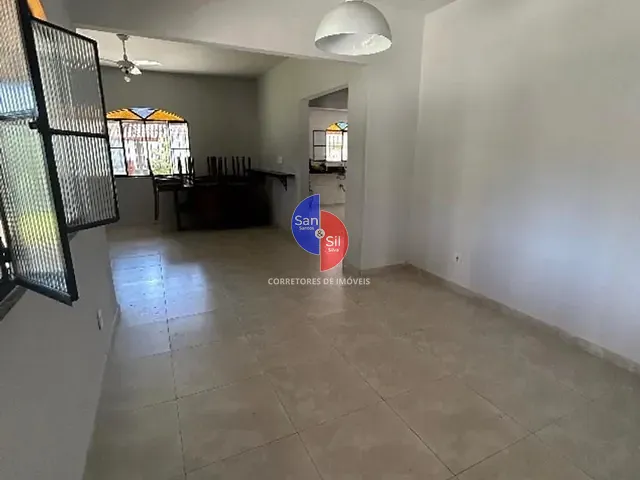 Casa com 475m² 7 quartos e 7 banheiros, à venda, no bairro Parada Modelo em Guapimirim
