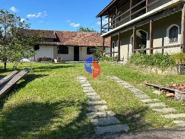 Casa com 475m² 7 quartos e 7 banheiros, à venda, no bairro Parada Modelo em Guapimirim