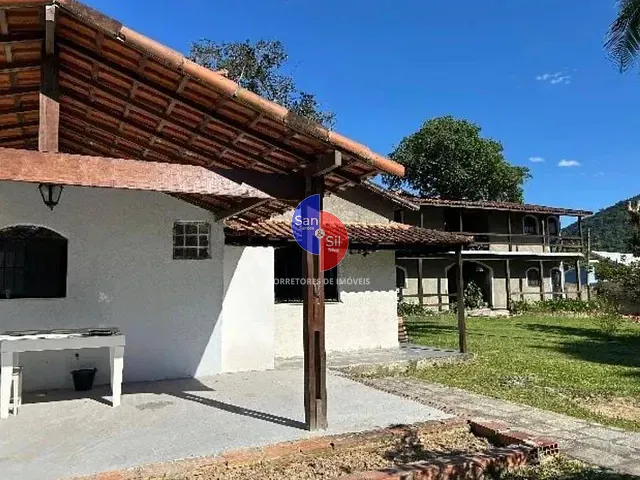 Casa com 475m² 7 quartos e 7 banheiros, à venda, no bairro Parada Modelo em Guapimirim