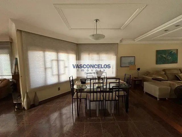 Casa com 360m² 4 quartos e 2 banheiros, para alugar, no bairro Jardim Das Colinas em São José Dos Campos