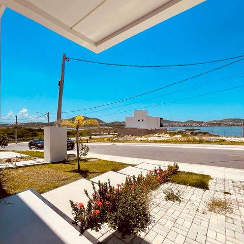 Casa com 250m² 3 quartos e 3 banheiros, à venda, no bairro Nova São Pedro em São Pedro da Aldeia