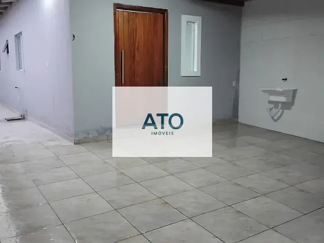 Casa 1 quarto e 1 banheiro, para alugar, no bairro Joáia em Tijucas