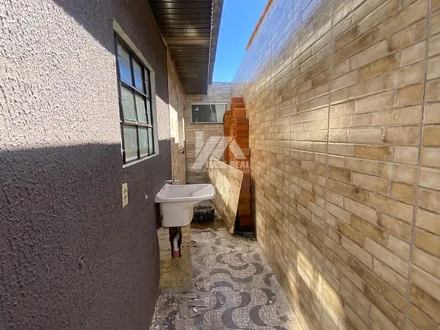 Casa com 70m² 2 quartos e 1 banheiro, para alugar, no bairro Dos Estados em Guarapuava