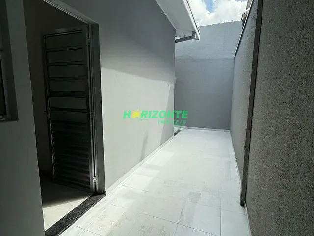 Casa com 126m² 3 quartos e 1 banheiro, à venda, no bairro Jardim Minas Gerais em São José dos Campos