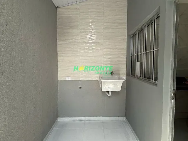Casa com 126m² 3 quartos e 1 banheiro, à venda, no bairro Jardim Minas Gerais em São José dos Campos