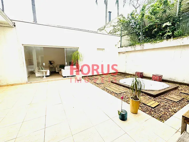 Casa com 600m² 5 quartos e 7 banheiros, à venda, no bairro Brooklin Paulista em São Paulo