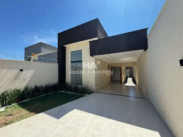 Casa com 245m² 3 quartos e 1 banheiro, à venda, no bairro Vila Oliveira em Aparecida de Goiânia