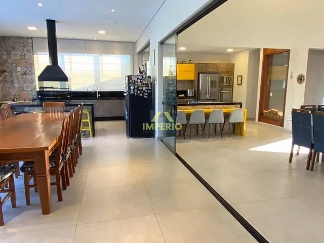 Casa com 1000m² 3 quartos e 5 banheiros, à venda, no bairro Condomínio Fazenda Palmeiras Imperiais em Salto
