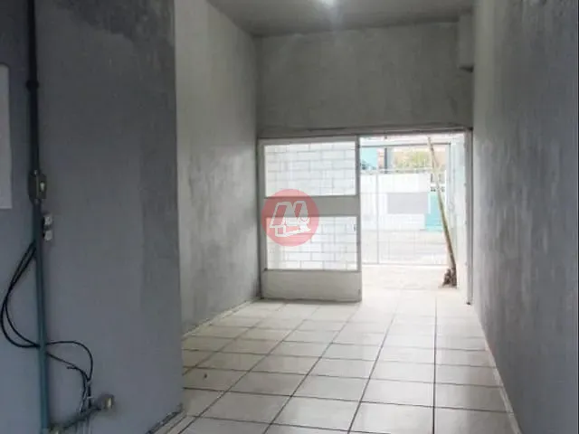 Casa com 272m², para alugar, no bairro Santa Maria Goretti em Porto Alegre