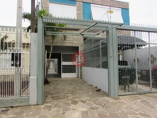 Casa com 272m², para alugar, no bairro Santa Maria Goretti em Porto Alegre