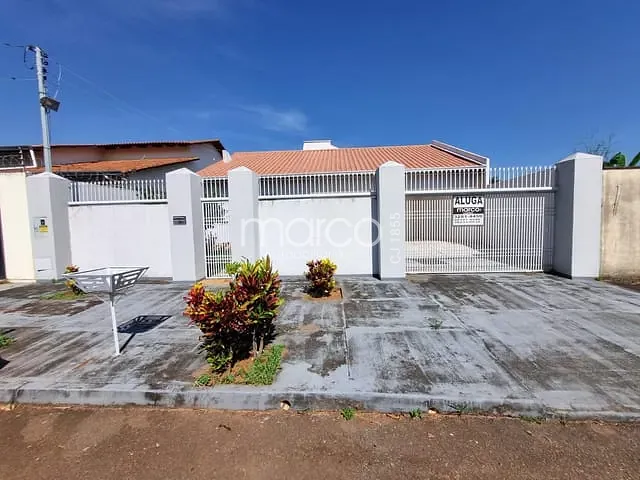 Casa 4 quartos e 1 banheiro, para alugar, no bairro Jardim Atlântico em Goiânia