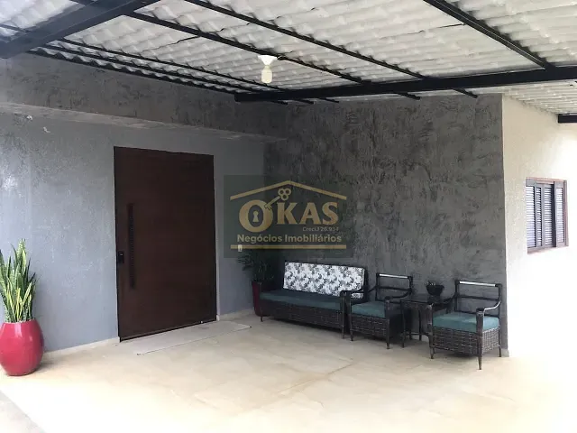 Casa com 525m² 4 quartos e 2 banheiros, à venda, no bairro Ipelândia em Suzano