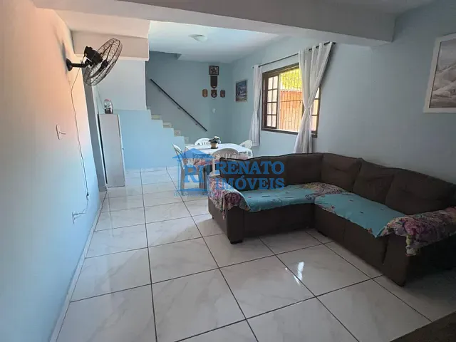 Casa com 480m² 4 quartos e 2 banheiros, à venda, no bairro São José do Imbassaí em Maricá