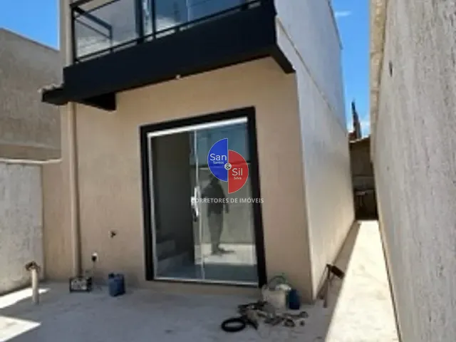 Casa 2 quartos e 2 banheiros, à venda, no bairro Praia da Esperança (Praia de Mauá) em Magé