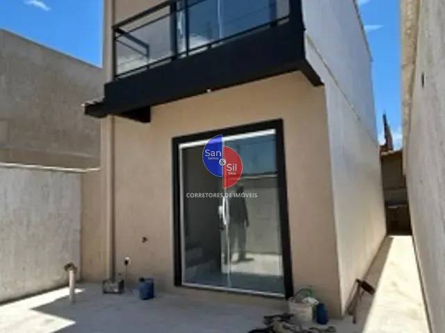 Casa 2 quartos e 2 banheiros, à venda, no bairro Praia da Esperança (Praia de Mauá) em Magé