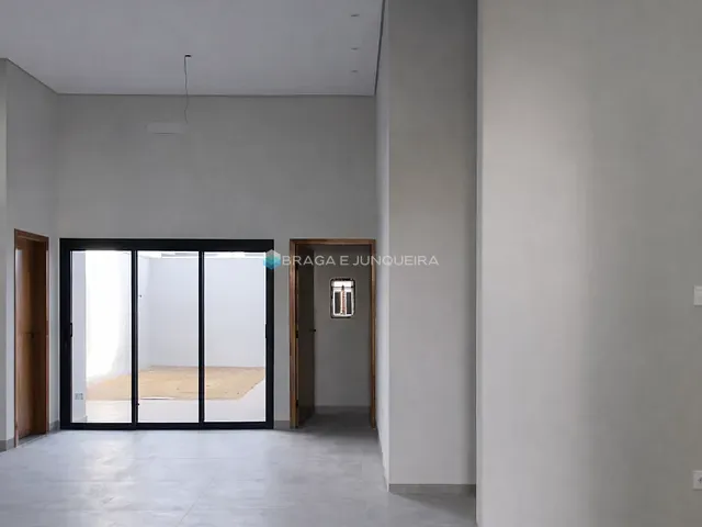 Casa com 253m² 3 quartos e 4 banheiros, à venda, no bairro Residencial Maria Júlia em São José do Rio Preto