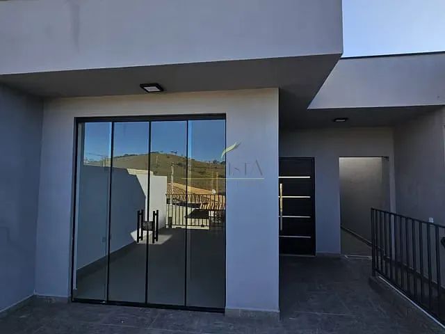 Casa 2 quartos e 2 banheiros, à venda, no bairro Jardim Nova Suiça em Piracaia