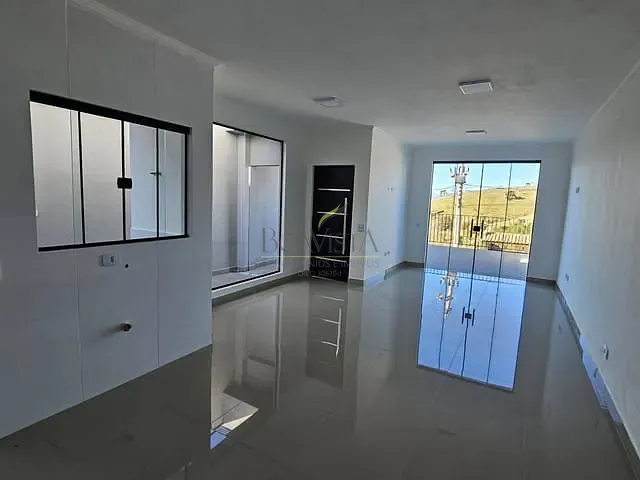 Casa 2 quartos e 2 banheiros, à venda, no bairro Jardim Nova Suiça em Piracaia